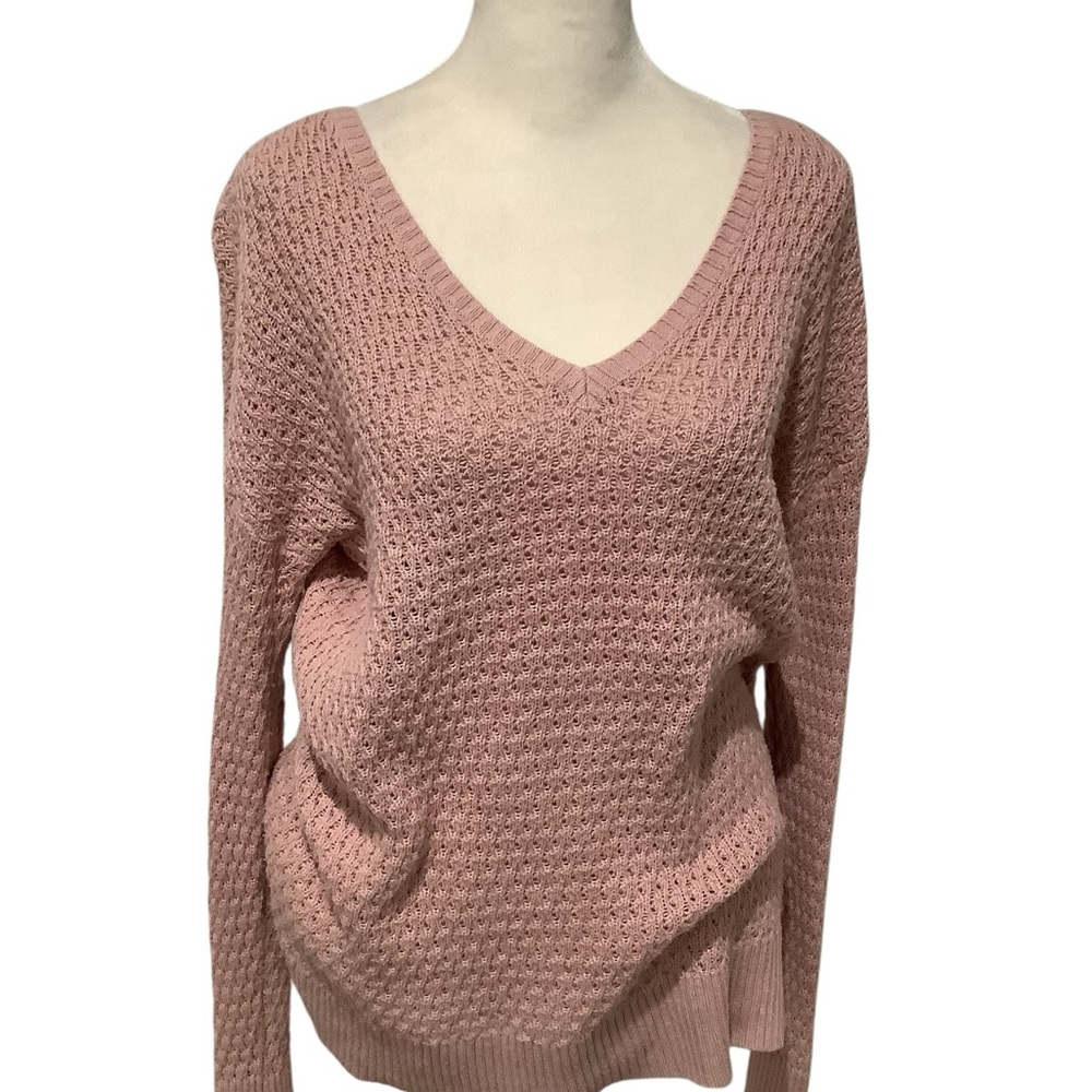 American Eagle Outfitters Dusty Pink V-Neck Long Sleeve Sweater Size S